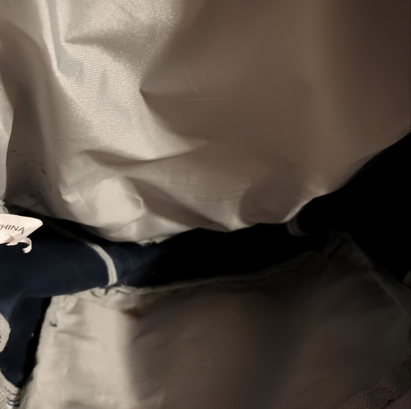 Green/Blue Camouflaged BackPack No Name - Picture 3 of 8